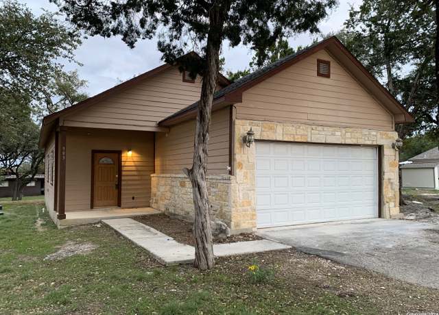 Property at 1903 Tanglewood Trl, Spring Branch, TX 78070, 3 beds, 2 baths