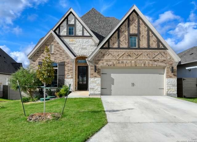 Property at 323 Sugarcane, New Braunfels, TX 78132, 4 beds, 3.5 baths