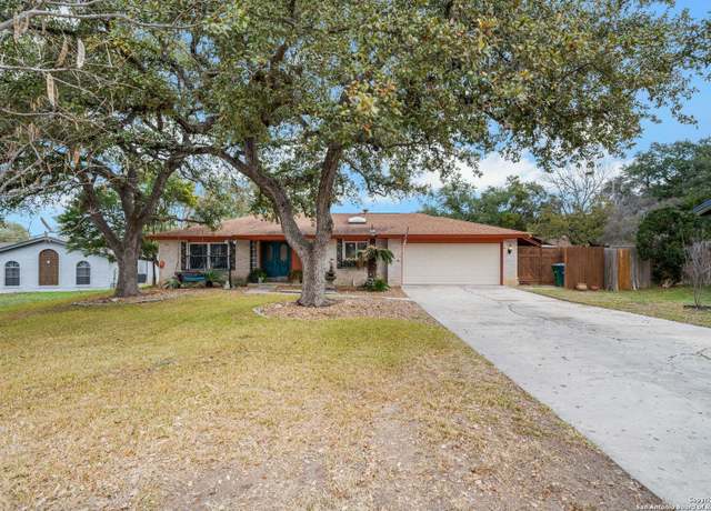 Property at 13525 Beltway St, San Antonio, TX 78217-1702, 3 beds, 2 baths