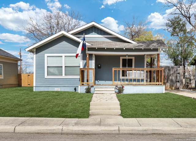 Property at 1131 W Ridgewood Ct, San Antonio, TX 78201-4629, 2 beds, 1 bath