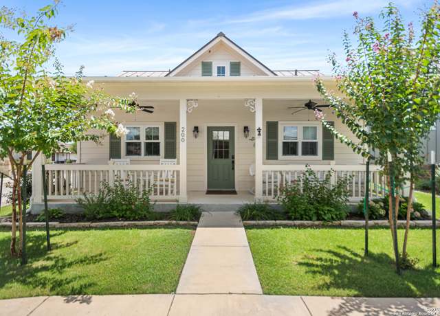 Property at 530 Oak Park DR 200, Boerne, TX 78006, 2 beds, 2 baths