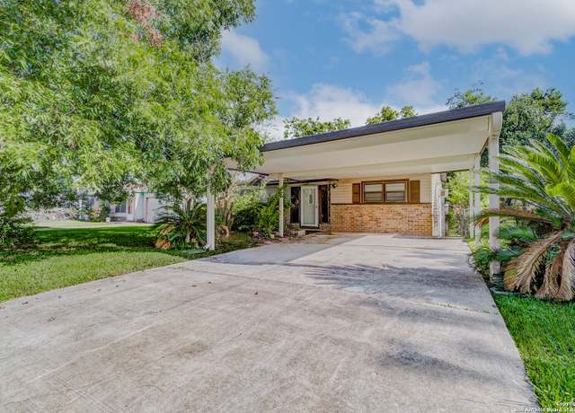 Property at 4322 Friar Pt, Houston, TX 77047, 4 beds, 2 baths