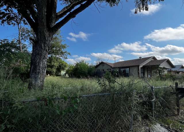 Property at 1415 Lamar St, San Antonio, TX 78202-1427