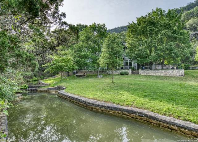 Property at 9525 E Ranch Road 337, Vanderpool, TX 78885, 3 beds, 3 baths