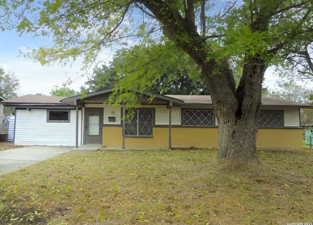 Property at 3939 Viewsite Dr, San Antonio, TX 78223-2861, 4 beds, 2 baths