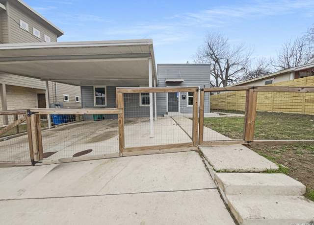 Property at 2134 Virginia Blvd, San Antonio, TX 78203-2357, 3 beds, 2 baths