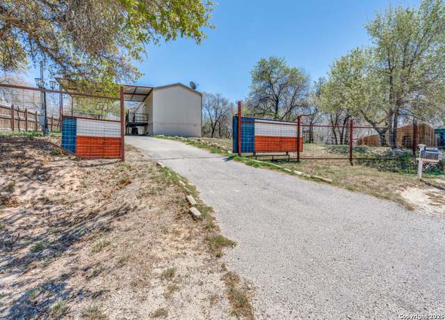 Property at 23330 Morning Frost, Elmendorf, TX 78112, 3 beds, 2 baths