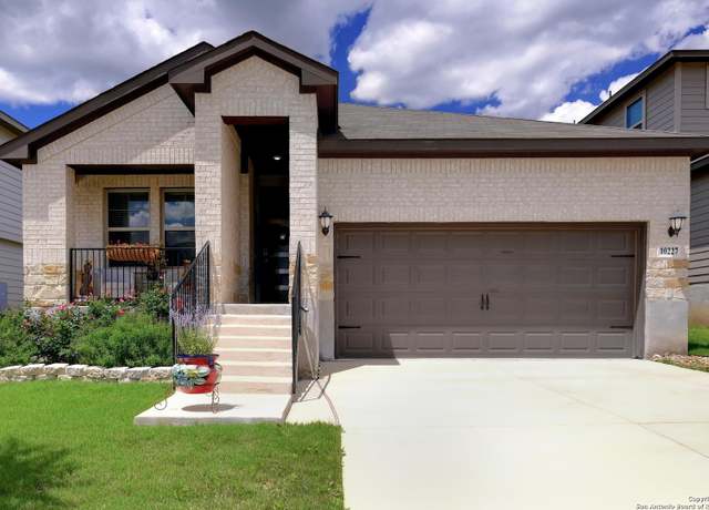 Property at 10227 Azealia Way, Boerne, TX 78006, 3 beds, 2 baths