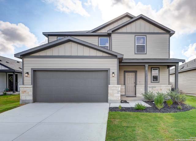 Property at 2541 Solon Ln, Seguin, TX 78155, 3 beds, 2.5 baths