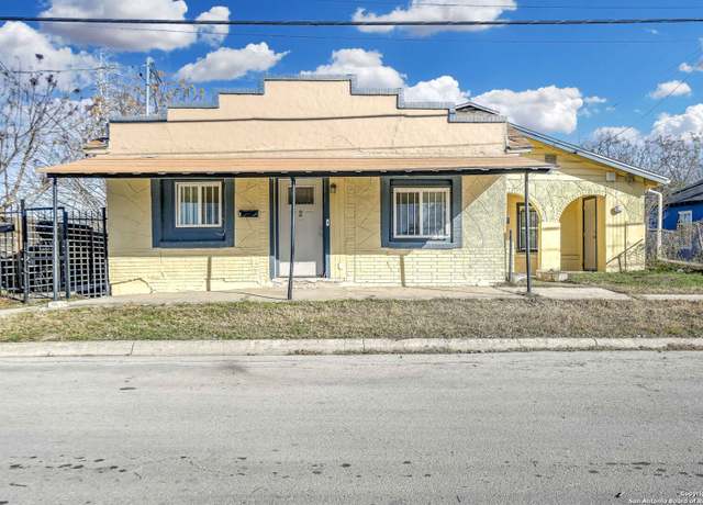 Property at 1114 S San Marcos, San Antonio, TX 78207, 6 beds, 3 baths