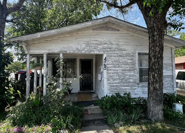 Property at 428 Runnels, San Antonio, TX 78208, 3 beds, 2 baths