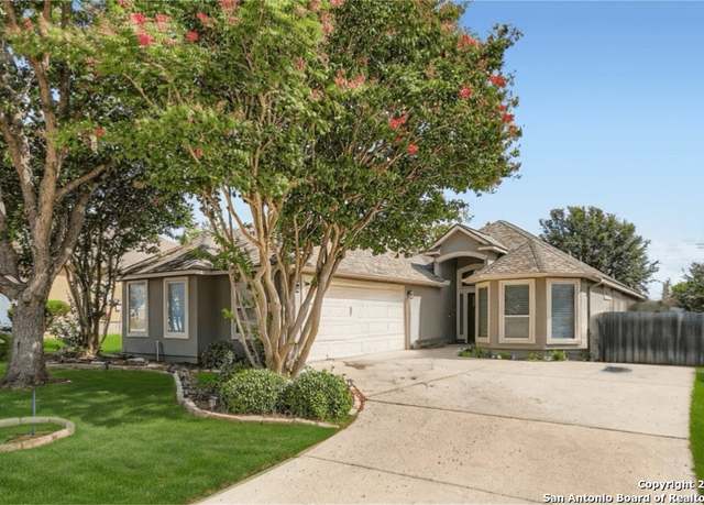 Property at 2309 N Ranch Ests, New Braunfels, TX 78130, 4 beds, 2 baths