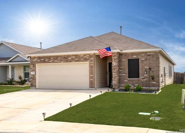 Property at 6718 Carlton Crst, San Antonio, TX 78253, 3 beds, 2 baths