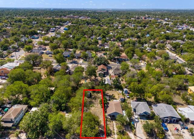 Property at 126 Vine St, San Antonio, TX 78210