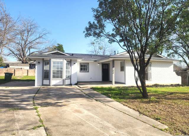 Property at 6143 Topcroft, San Antonio, TX 78238, 5 beds, 1.5 baths