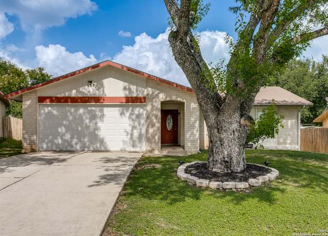 Property at 1058 Hickory Trail St, San Antonio, TX 78245, 3 beds, 2 baths