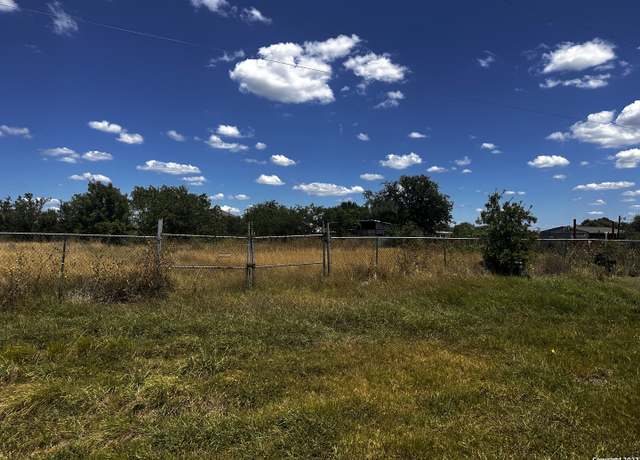 Property at 12020 S Us Highway 281, San Antonio, TX 78221