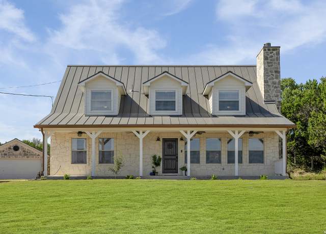Property at 107 Ridge View Dr, Boerne, TX 78006-6514, 3 beds, 2.5 baths