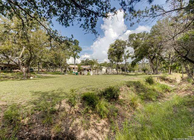 Property at 1030 Mountain Dr, Spring Branch, TX 78070, 4 beds, 3 baths