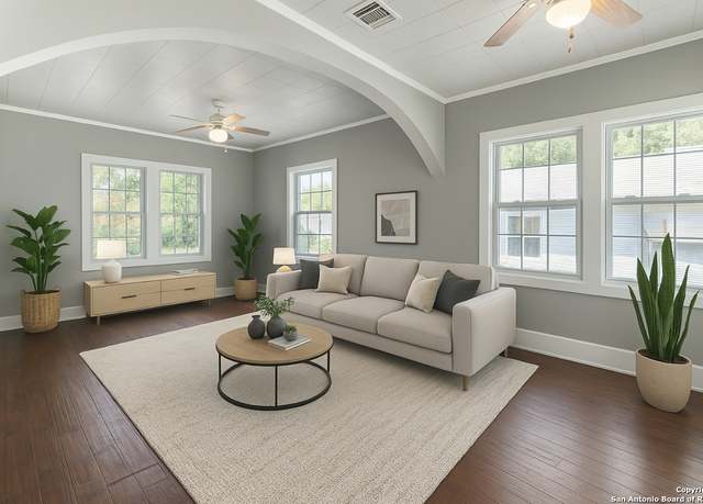Property at 837 Westfall Ave, San Antonio, TX 78210-2258, 2 beds, 1 bath