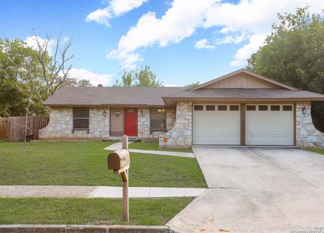 Property at 8226 Creekline Dr, San Antonio, TX 78251, 3 beds, 2 baths