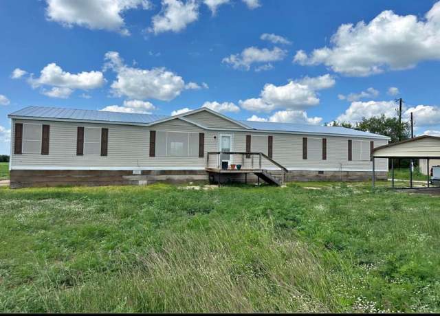 Property at 1667 CR 345, Knippa, TX 78870, 4 beds, 2 baths