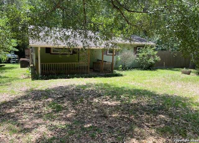Property at 12315 Royal Grn, Conroe, TX 77303, 3 beds, 2 baths