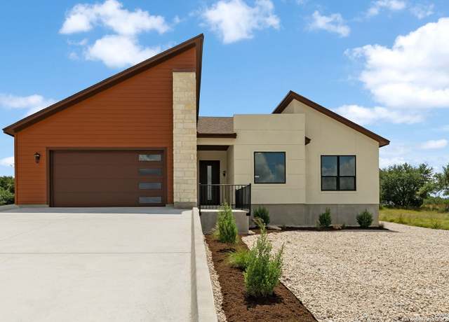 Property at 106 Solomon Adams, Blanco, TX 78606, 3 beds, 2.5 baths