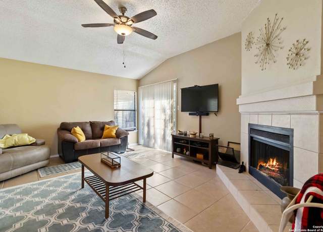 Property at 7730 Ridge Mist, San Antonio, TX 78239, 3 beds, 2 baths