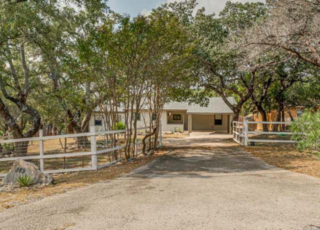 Property at 849 Angels Hl, Spring Branch, TX 78070, 3 beds, 2 baths