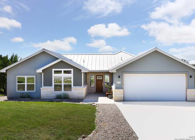 Property at 1084 Lasso Loop, Canyon Lake, TX 78133-1916, 3 beds, 2 baths