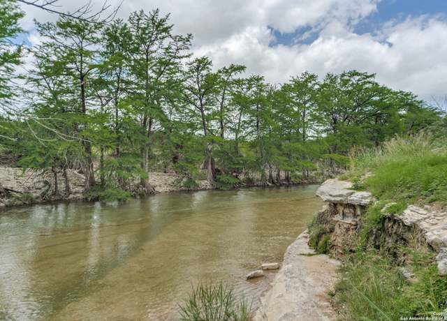 Property at 5987 Hwy. 27, Center Point, TX 78010, 5 beds, 3 baths