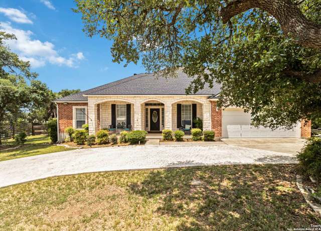 Property at 573 Mountain Oaks Dr, Canyon Lake, TX 78133, 3 beds, 2 baths