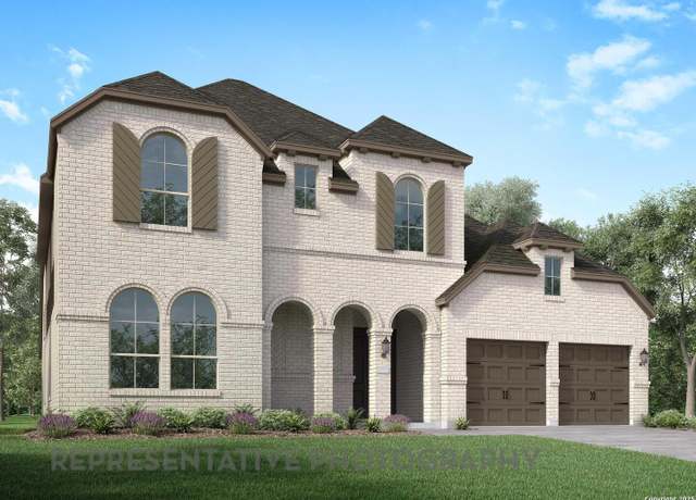 Property at 322 Dulce, Boerne, TX 78006, 4 beds, 4.5 baths