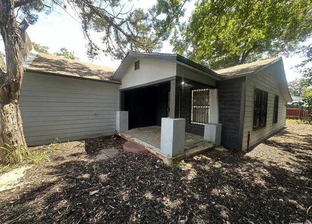 Property at 902 San Eduardo, San Antonio, TX 78237, 3 beds, 2 baths