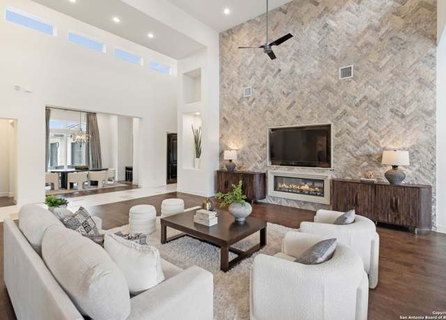 Property at 784 Ansley Forest Rd, Bulverde, TX 78163, 3 beds, 3.5 baths
