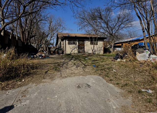 Property at 527 Verne St, San Antonio, TX 78221, 2 beds, 1 bath