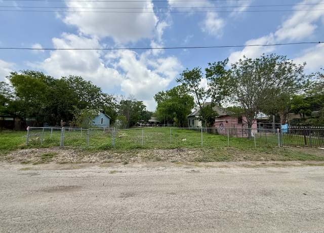 Property at 622 Martin Luther King Dr, San Antonio, TX 78203