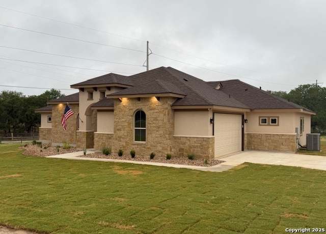 Property at 101 Hondo Rdg, La Vernia, TX 78121, 4 beds, 2.5 baths