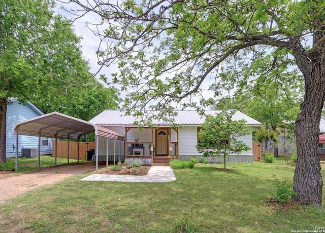 Property at 510 Hackberry, Blanco, TX 78606, 2 beds, 1.5 baths