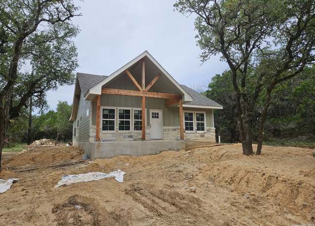 Property at 2546 Grandview, Canyon Lake, TX 78133, 3 beds, 2 baths
