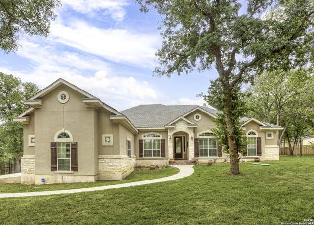 Property at 112 Hidden Frst, La Vernia, TX 78121, 3 beds, 2.5 baths
