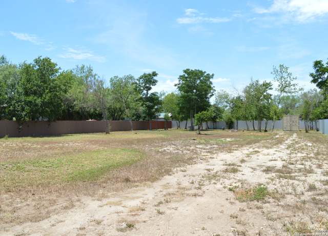 Property at 1251 SW 35th St, San Antonio, TX 78237