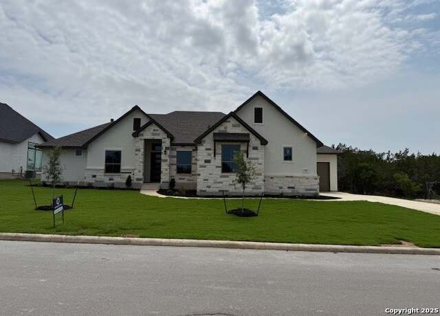 Property at 235 Poe, Castroville, TX 78009, 4 beds, 3.5 baths
