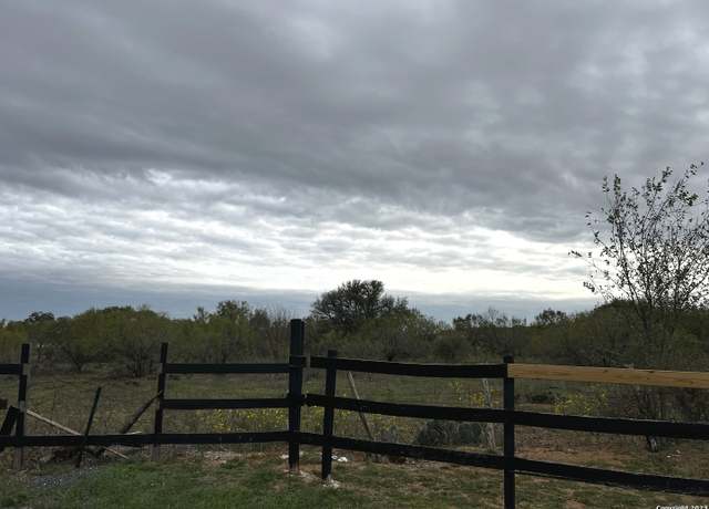 Property at 000 Herman J Ln, Atascosa, TX 78002