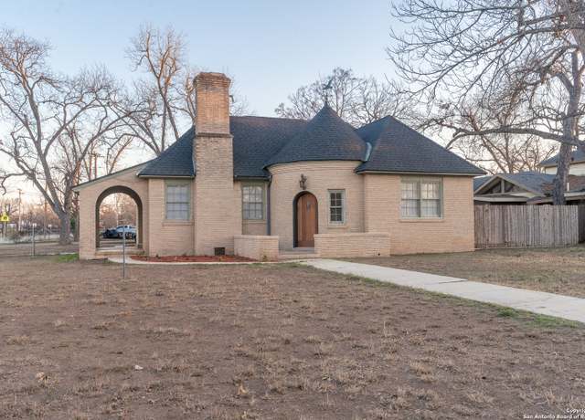 Property at 1015 N High, Uvalde, TX 78801, 3 beds, 2 baths