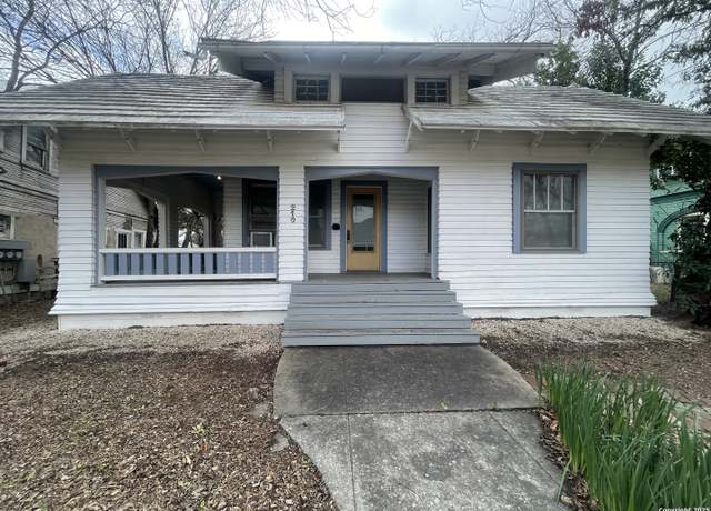 Property at 210 Florida St, San Antonio, TX 78210-1528, 2 beds, 1 bath