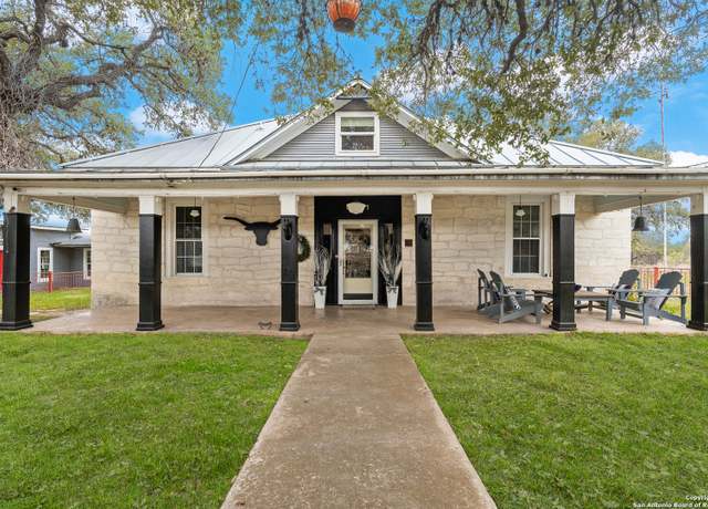 Property at 6671 Gass Rd, San Antonio, TX 78253, 5 beds, 4 baths