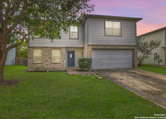 Property at 649 Northgap, New Braunfels, TX 78130, 3 beds, 2.5 baths