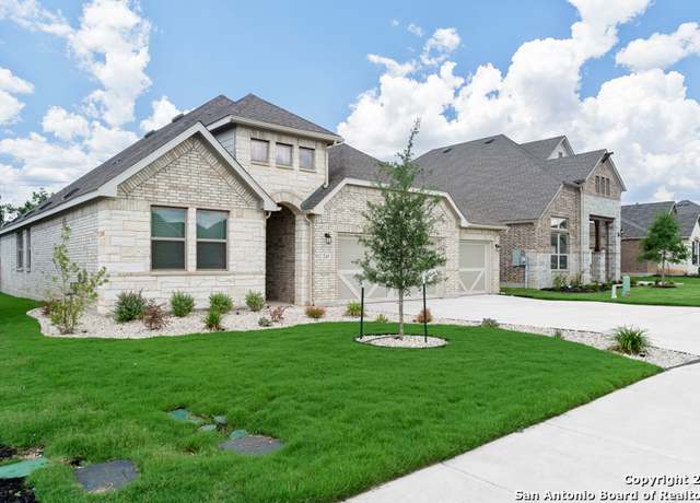 Property at 2243 Meadow Way, New Braunfels, TX 78132, 4 beds, 3 baths